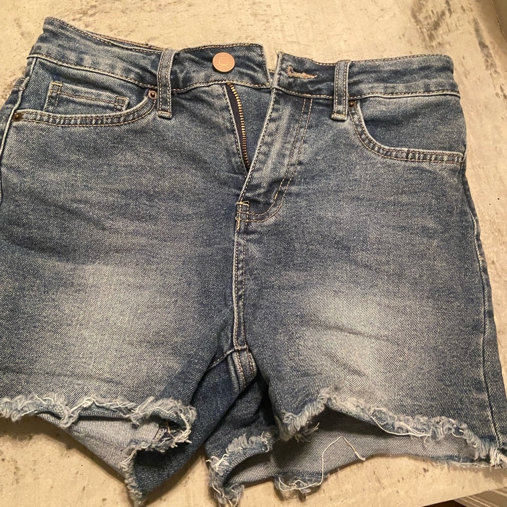 Shorts!! - Picture 3 of 16